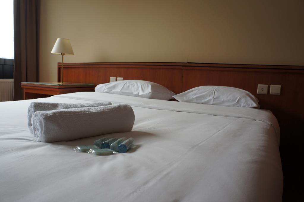 Hotel Aviation Saint-Gilles Pokój zdjęcie
