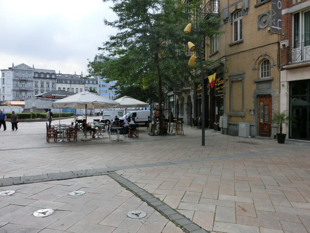 Hotel Aviation Saint-Gilles Zewnętrze zdjęcie
